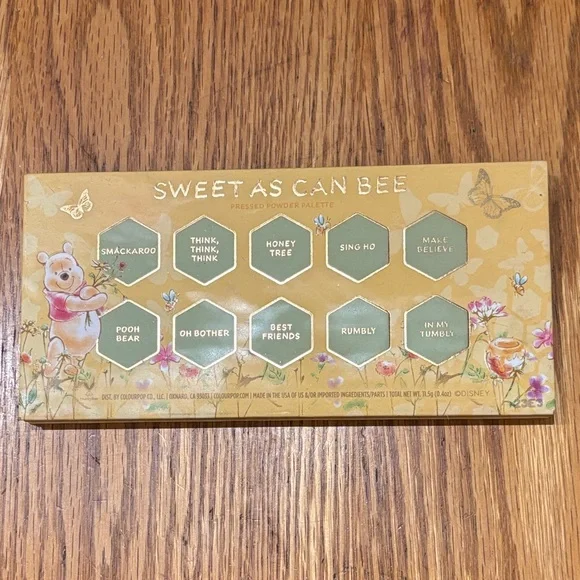 Winnie the Pooh Eyeshadow Palette - Picture 5 of 5